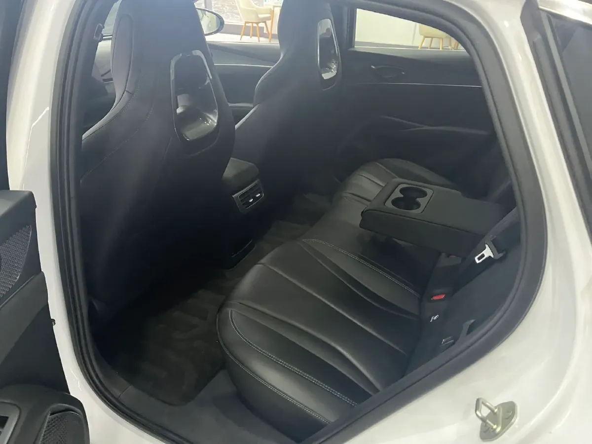 2025 BYD Seal 06 1.5L 101HP L4 E-CVT PHEV 15.87KWH,autocango,china used car exporter,china ev exporter,chinese used car exporter,chinese used ev exporter