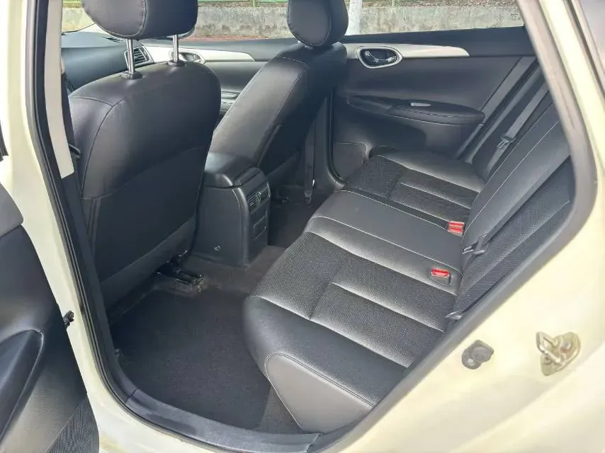 2019 Nissan Sylphy 1.6L 126HP L4 CVT,autocango,china used car exporter,china ev exporter,chinese used car exporter,chinese used ev exporter