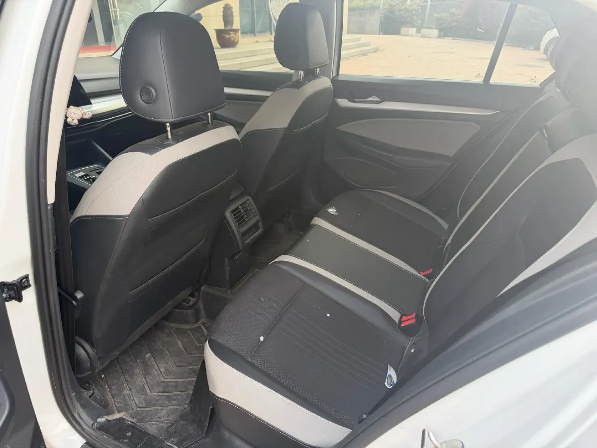 2021 Volkswagen Golf 1.4T 150HP L4 7DCT,autocango,china used car exporter,china ev exporter,chinese used car exporter,chinese used ev exporter