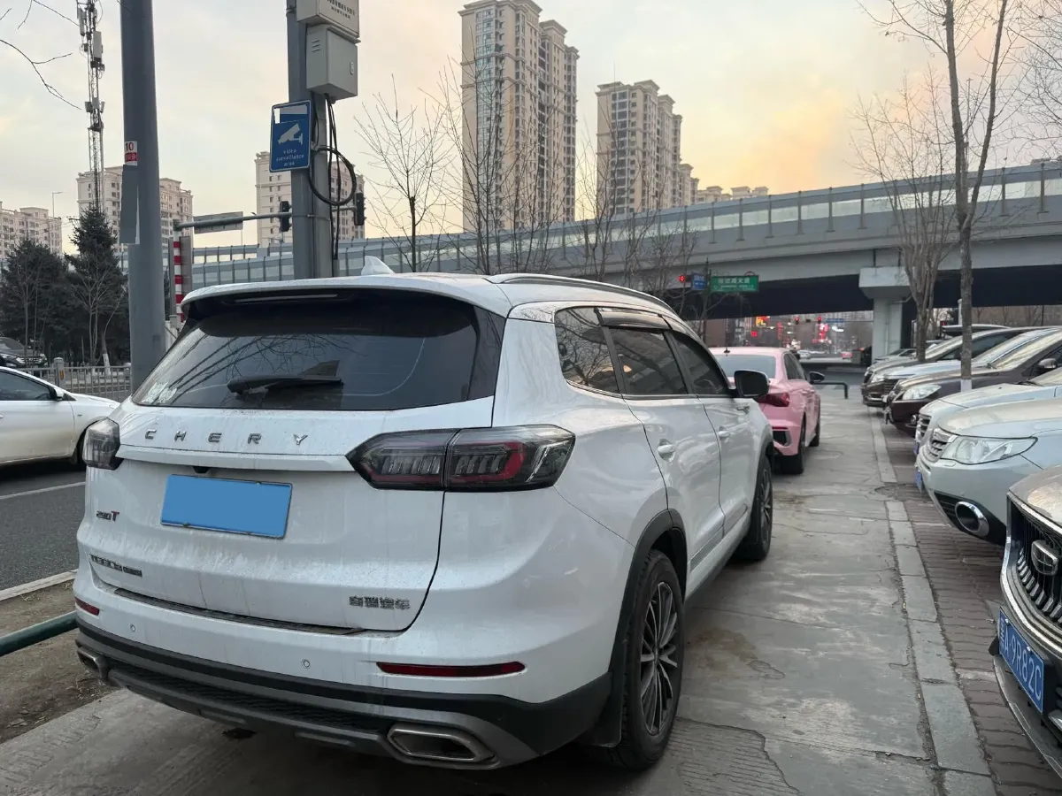 2022 Chery Tiggo 8 Plus 1.6T 197HP L4 7DCT,autocango,china used car exporter,china ev exporter,chinese used car exporter,chinese used ev exporter
