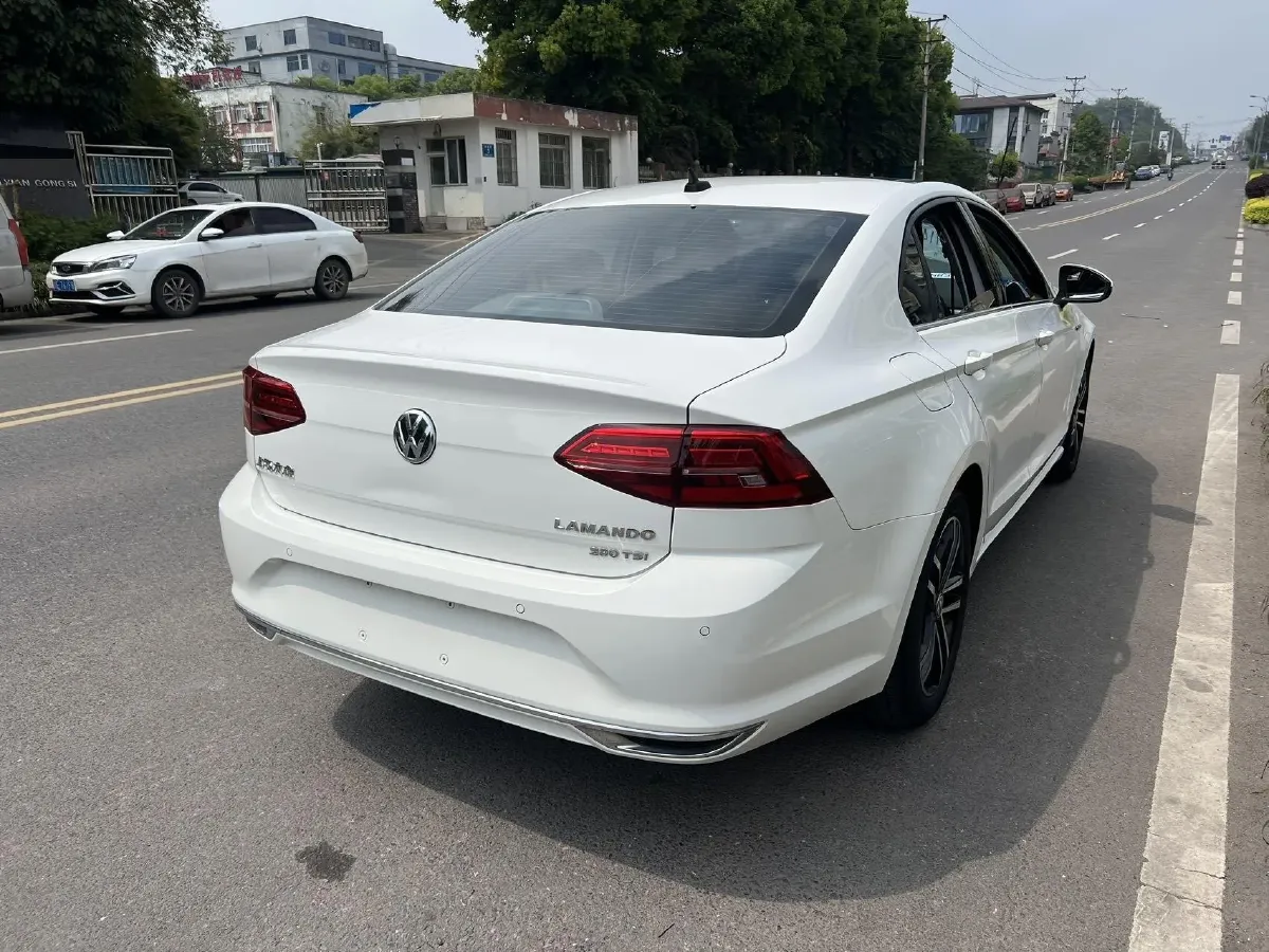 2021 Volkswagen Lamando 1.4T 150HP L4 7DCT,autocango,china used car exporter,china ev exporter,chinese used car exporter,chinese used ev exporter