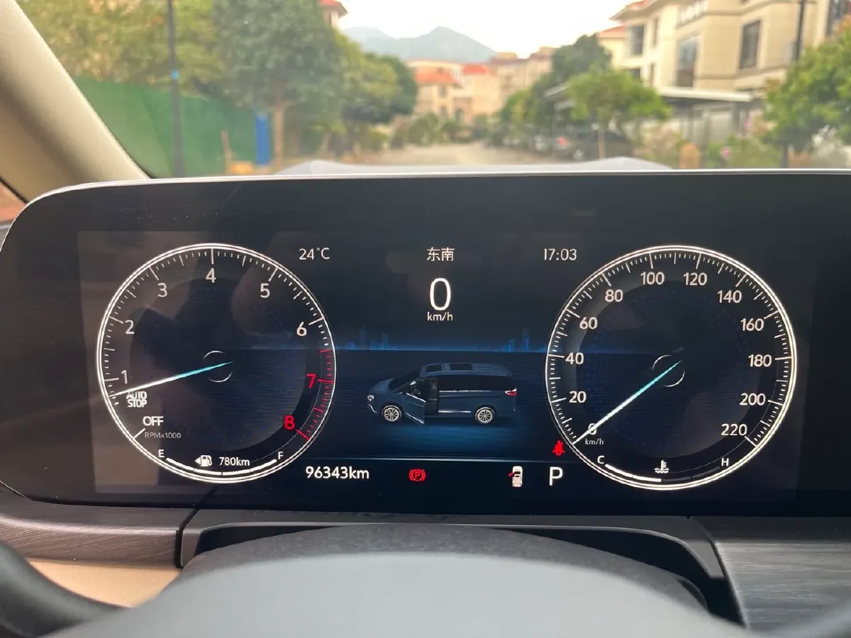 2022 Buick GL8 2.0T 237HP L4 9AT,autocango,china used car exporter,china ev exporter,chinese used car exporter,chinese used ev exporter