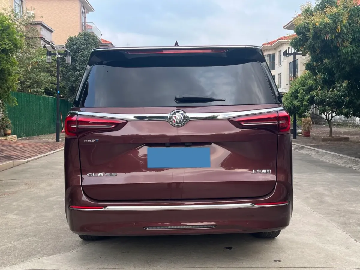 2022 Buick GL8 2.0T 237HP L4 9AT,autocango,china used car exporter,china ev exporter,chinese used car exporter,chinese used ev exporter