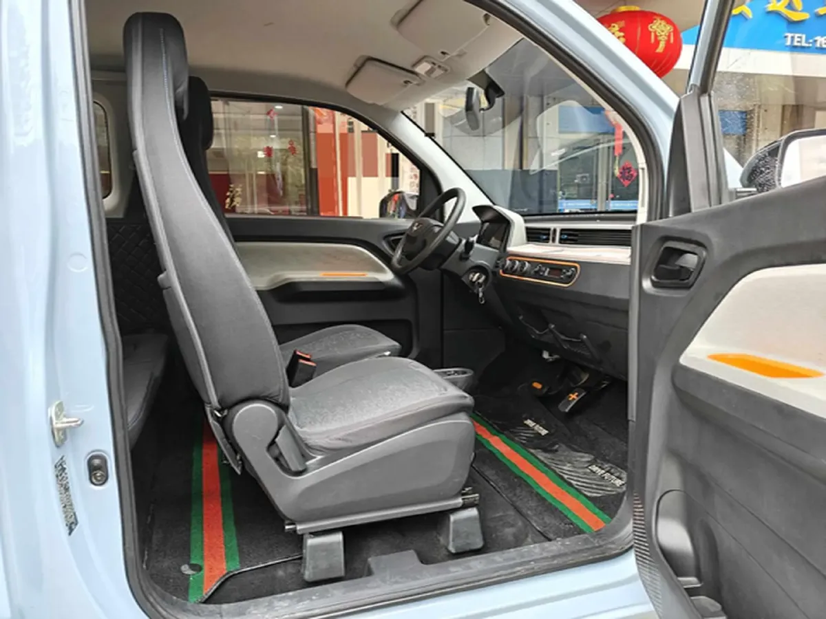 2020 WuLing HongGuang MINI EV BEV 13.8KWH,autocango,china used car exporter,china ev exporter,chinese used car exporter,chinese used ev exporter