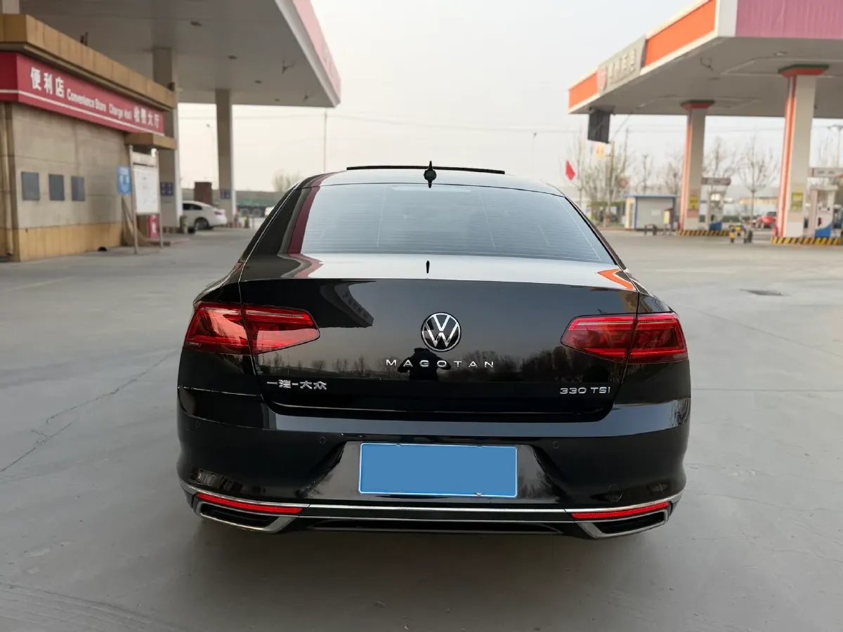 2020 Volkswagen Magotan 2.0T 186HP L4 7DCT,autocango,china used car exporter,china ev exporter,chinese used car exporter,chinese used ev exporter