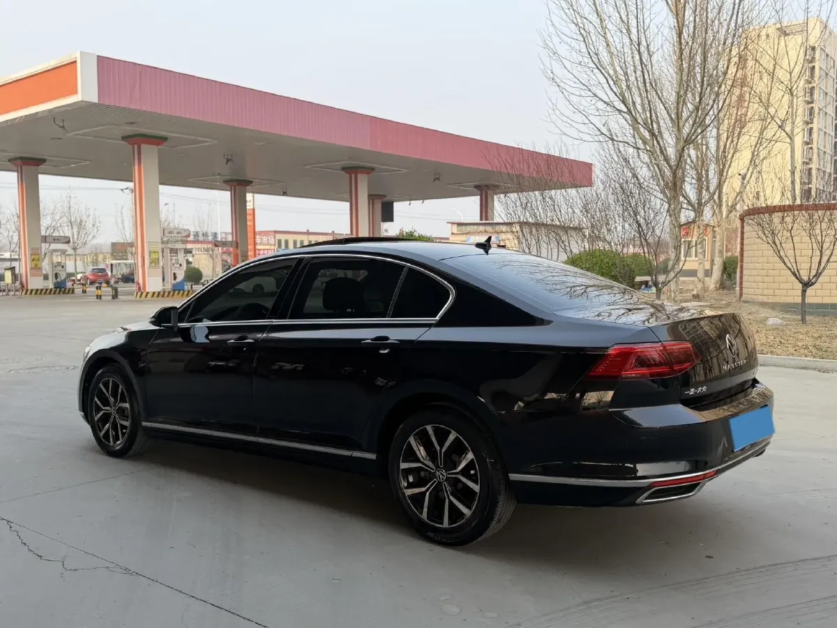 2020 Volkswagen Magotan 2.0T 186HP L4 7DCT,autocango,china used car exporter,china ev exporter,chinese used car exporter,chinese used ev exporter