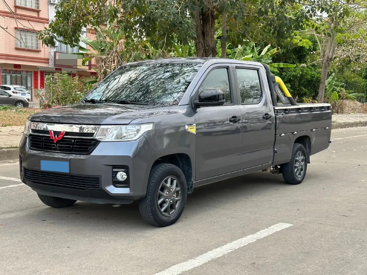 2021 WuLing ZhentTu 1.5L 99HP L4 5MT,autocango,china used car exporter,china ev exporter,chinese used car exporter,chinese used ev exporter