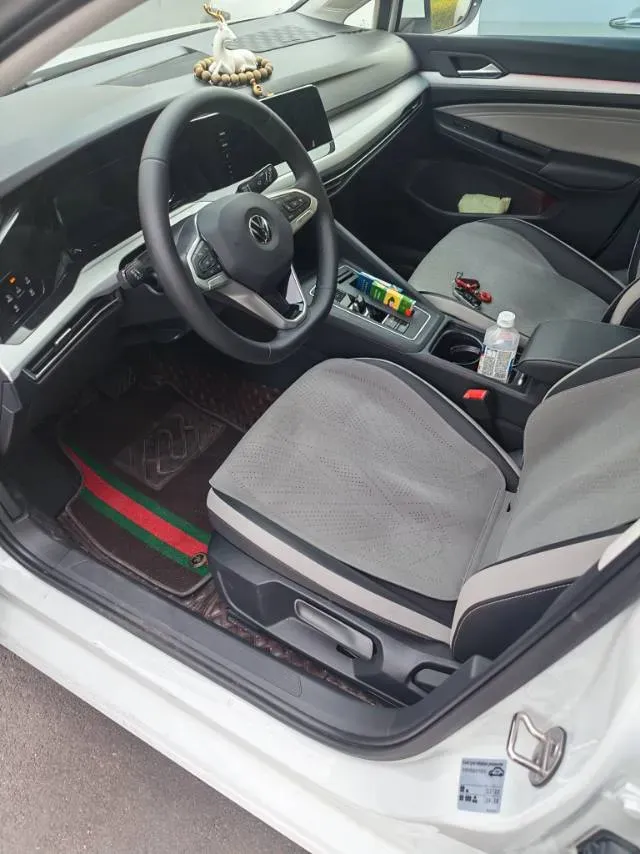 2023 Volkswagen Golf 1.4T 150HP L4 7DCT,autocango,china used car exporter,china ev exporter,chinese used car exporter,chinese used ev exporter