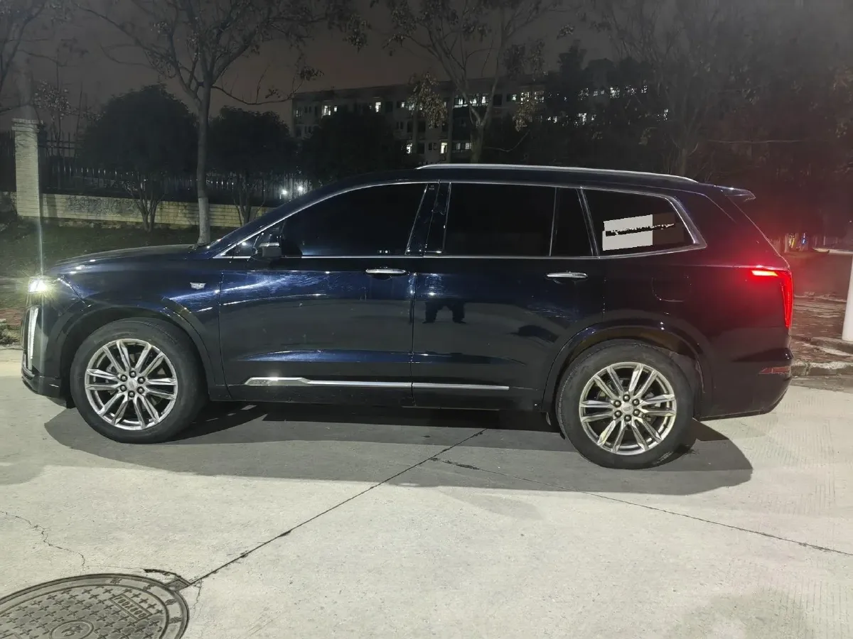 2022 Cadillac XT6 2.0T 237HP L4 9AT,autocango,china used car exporter,china ev exporter,chinese used car exporter,chinese used ev exporter