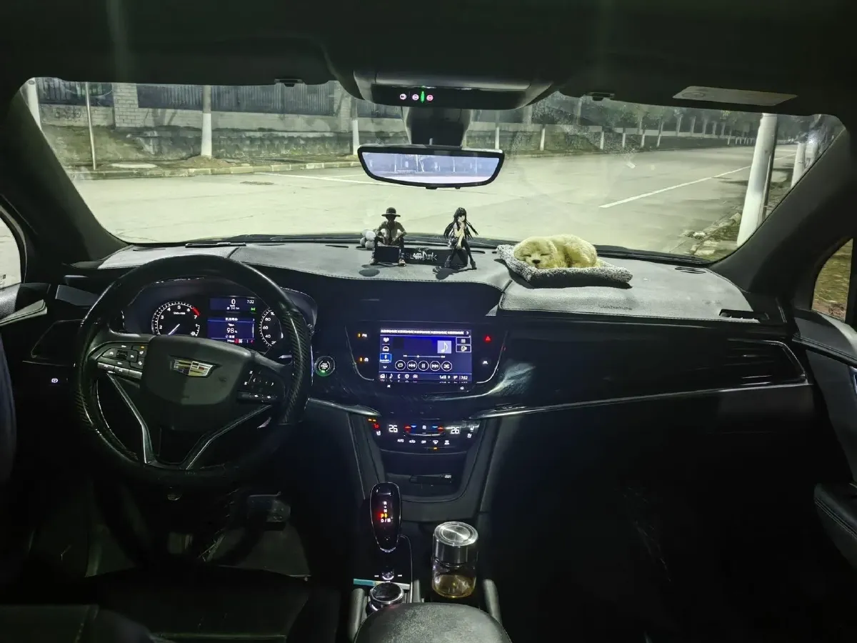 2022 Cadillac XT6 2.0T 237HP L4 9AT,autocango,china used car exporter,china ev exporter,chinese used car exporter,chinese used ev exporter