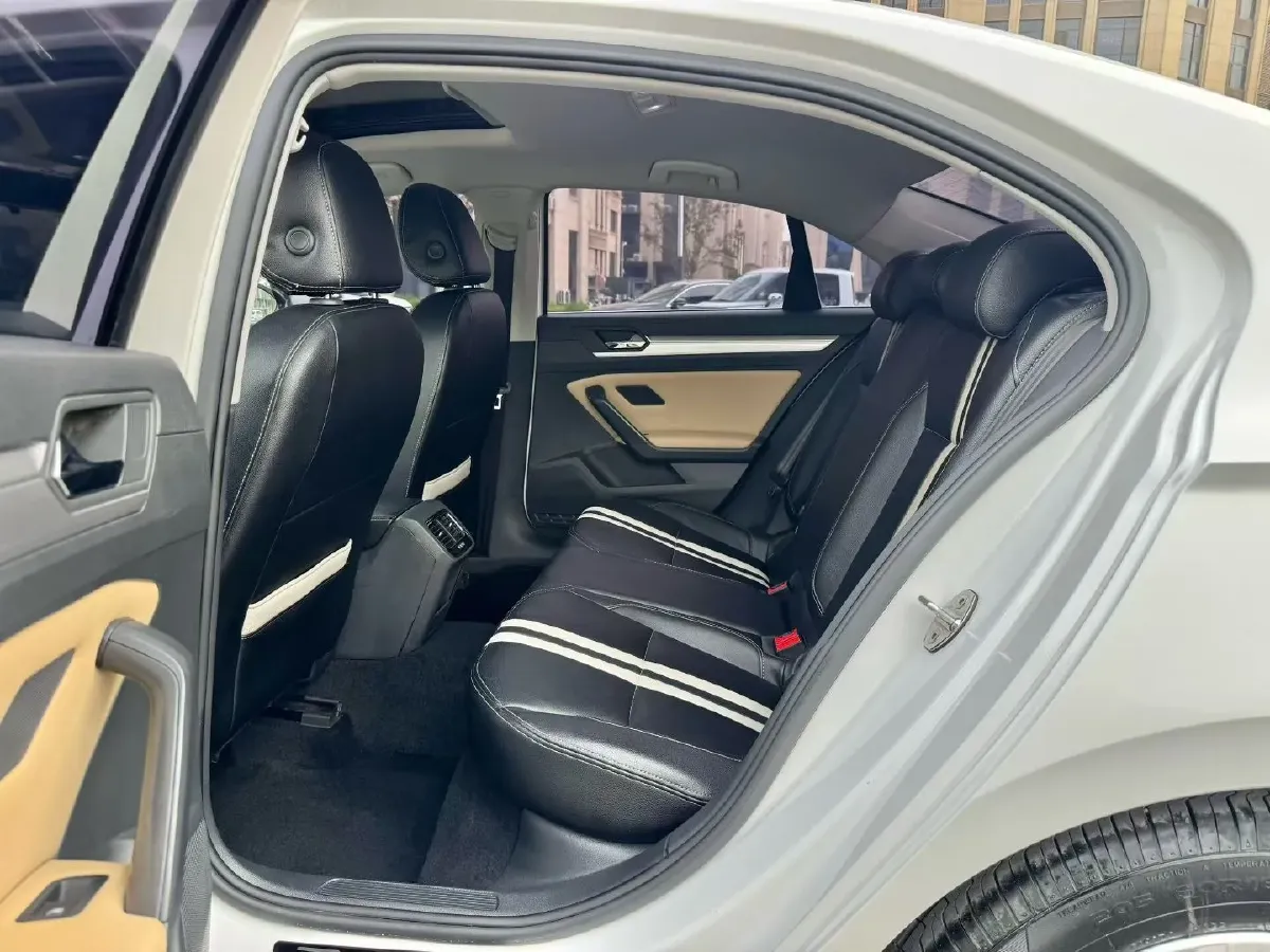 2018 Volkswagen Lamando 1.4T 131HP L4 7DCT,autocango,china used car exporter,china ev exporter,chinese used car exporter,chinese used ev exporter