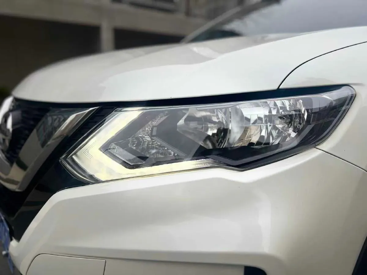 2020 Nissan X-Trail 2.0L 154HP L4 CVT,autocango,china used car exporter,china ev exporter,chinese used car exporter,chinese used ev exporter