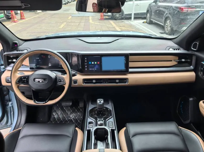 2023 Geely ICON 1.5T 181HP L4 7DCT,autocango,china used car exporter,china ev exporter,chinese used car exporter,chinese used ev exporter