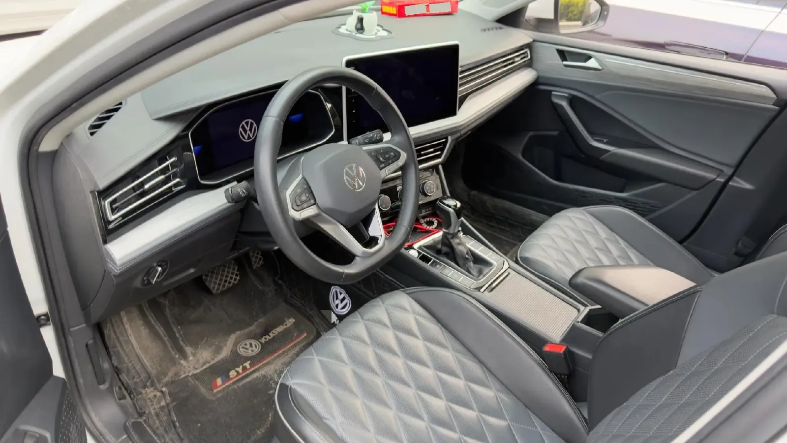 2023 Volkswagen Sagitar 1.4T 150HP L4 7DCT,autocango,china used car exporter,china ev exporter,chinese used car exporter,chinese used ev exporter