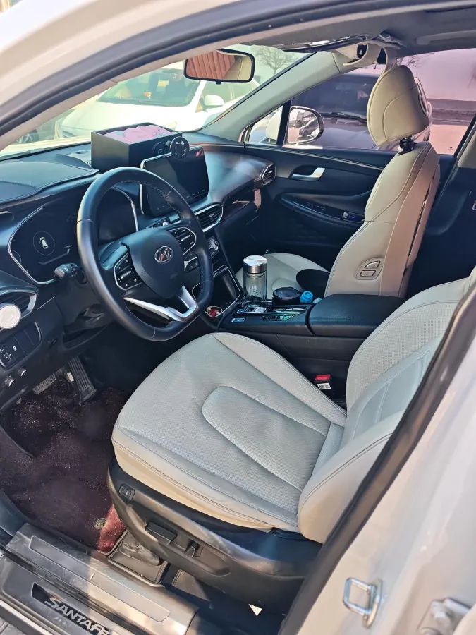 2021 Hyundai Custo 2.0T 236HP L4 8AT,autocango,china used car exporter,china ev exporter,chinese used car exporter,chinese used ev exporter