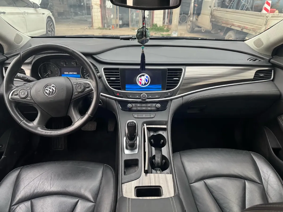 2019 Buick Larcosse 2.0T 241HP L4 9AT,autocango,china used car exporter,china ev exporter,chinese used car exporter,chinese used ev exporter