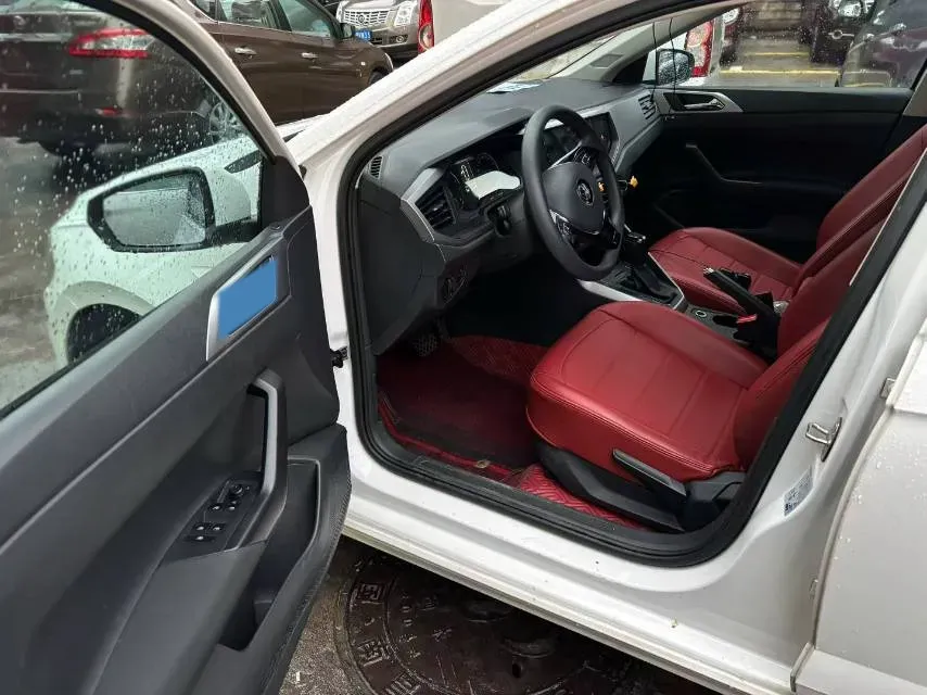 2021 Bestune T55 1.5T 169HP L4 7DCT,autocango,china used car exporter,china ev exporter,chinese used car exporter,chinese used ev exporter