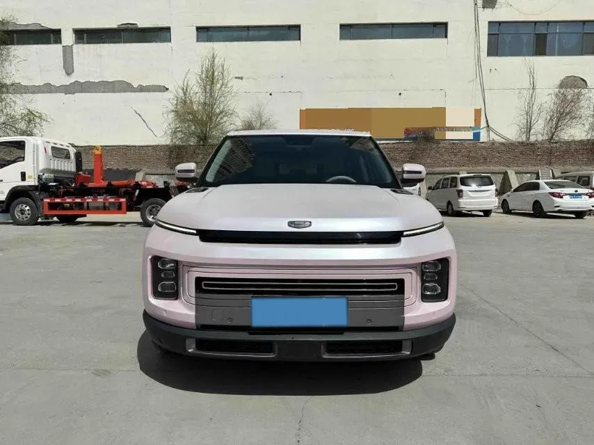 2020 Geely ICON 1.5T 177HP L3 7DCT,autocango,china used car exporter,china ev exporter,chinese used car exporter,chinese used ev exporter