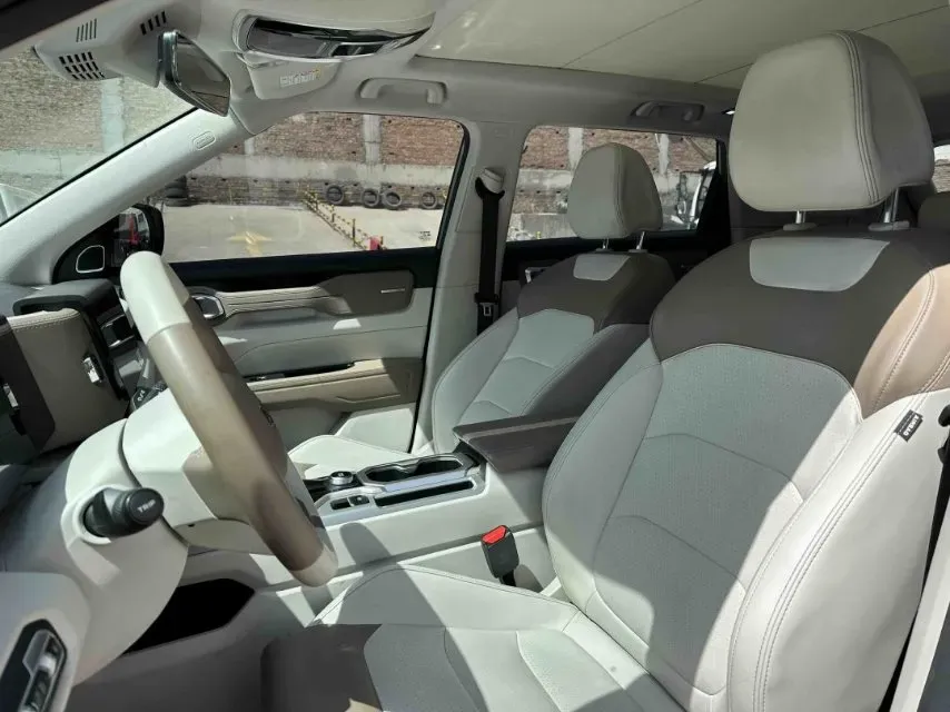 2020 Geely ICON 1.5T 177HP L3 7DCT,autocango,china used car exporter,china ev exporter,chinese used car exporter,chinese used ev exporter