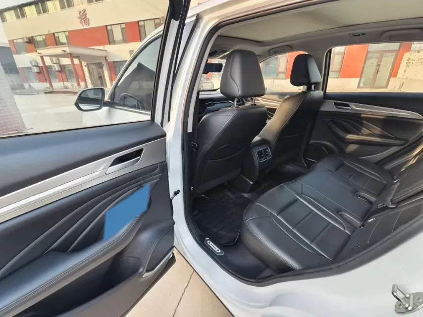 2019 Haval F7 1.5T 169HP L4 7DCT,autocango,china used car exporter,china ev exporter,chinese used car exporter,chinese used ev exporter