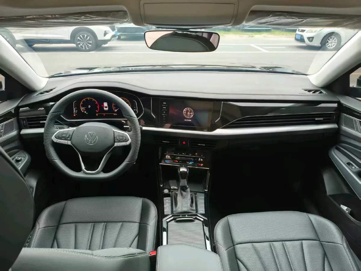 2026 Volkswagen Passat 2.0T 186HP L4 7DCT,autocango,china used car exporter,china ev exporter,chinese used car exporter,chinese used ev exporter