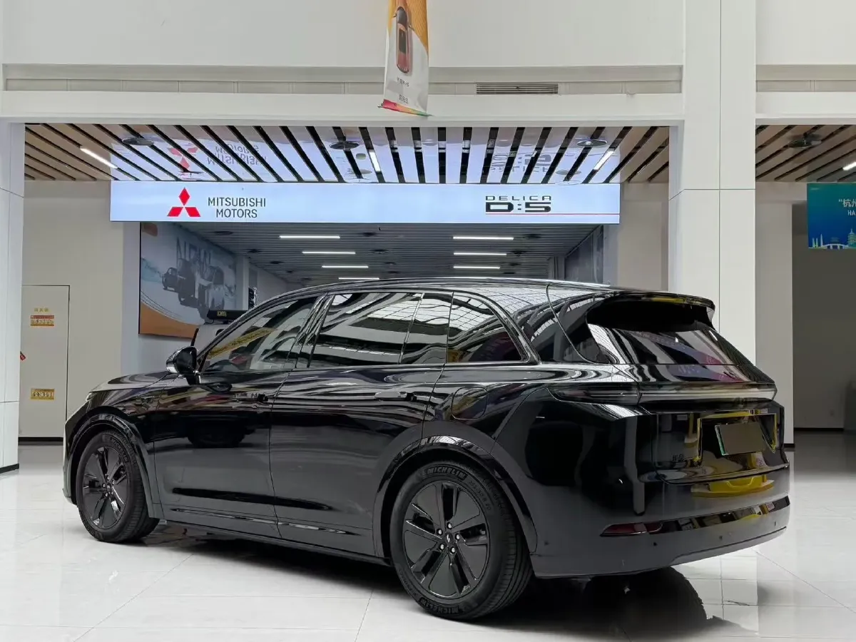 2024 Li L8 Range Extended 154HP REEV 42.8KWH,autocango,china used car exporter,china ev exporter,chinese used car exporter,chinese used ev exporter