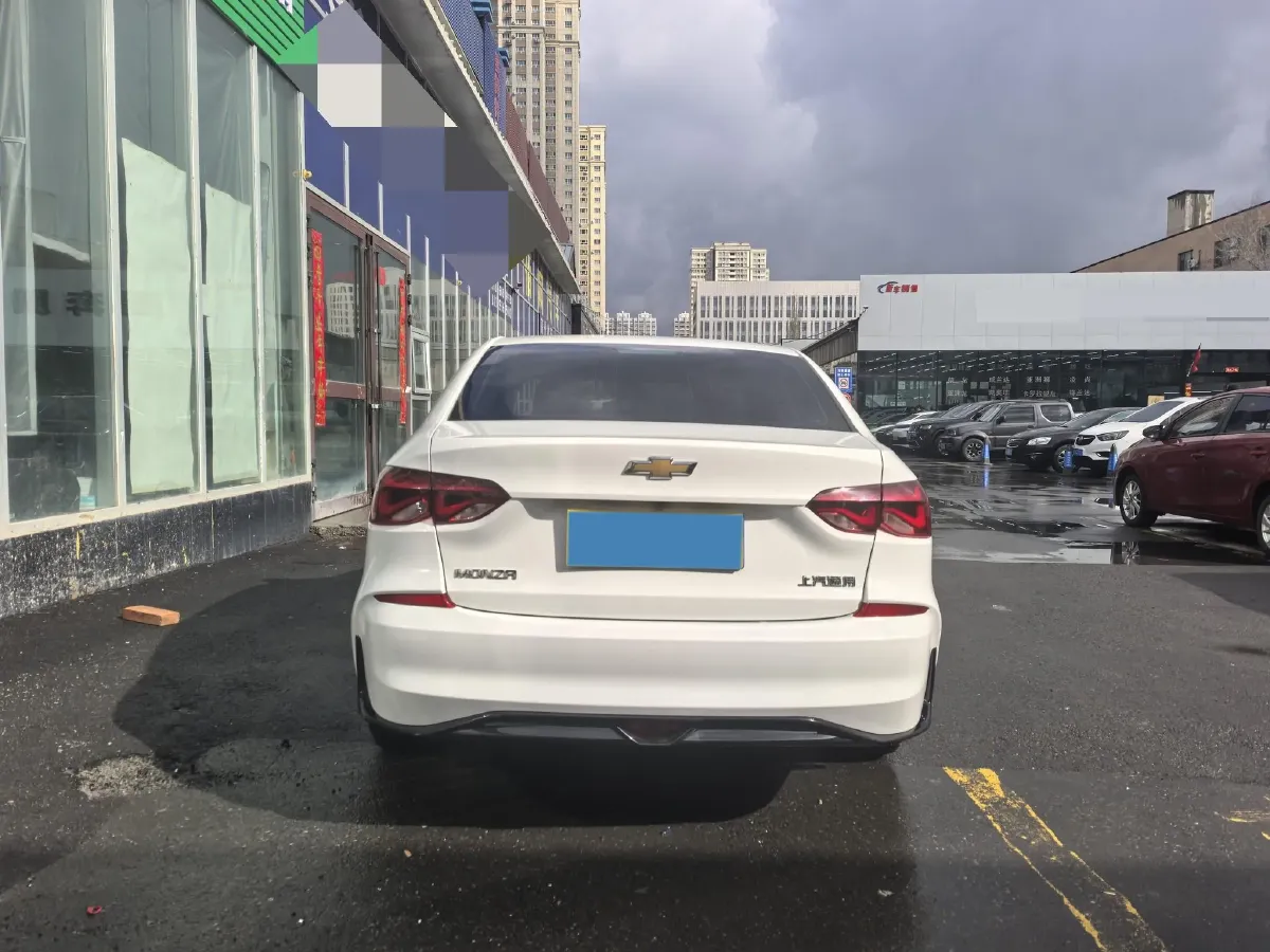 2023 Chevrolet Monza 1.5L 113HP L4 6DCT,autocango,china used car exporter,china ev exporter,chinese used car exporter,chinese used ev exporter