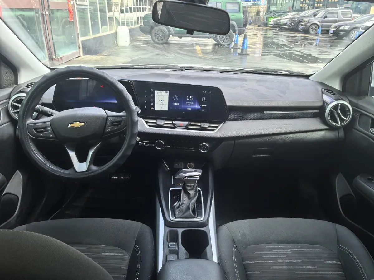 2023 Chevrolet Monza 1.5L 113HP L4 6DCT,autocango,china used car exporter,china ev exporter,chinese used car exporter,chinese used ev exporter
