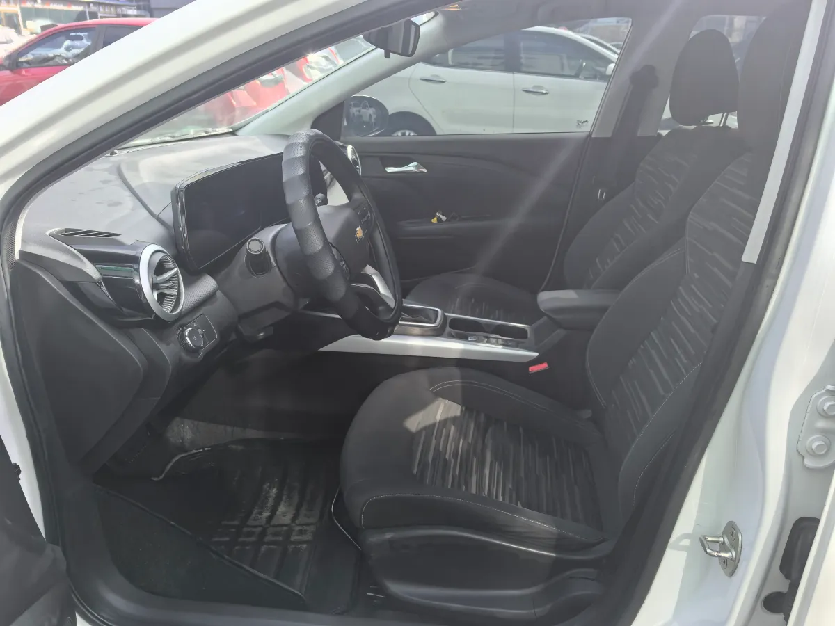 2023 Chevrolet Monza 1.5L 113HP L4 6DCT,autocango,china used car exporter,china ev exporter,chinese used car exporter,chinese used ev exporter