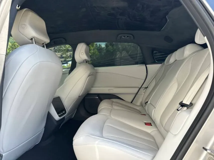 2024 Xpeng P7+ BEV 76.3KWH,autocango,china used car exporter,china ev exporter,chinese used car exporter,chinese used ev exporter