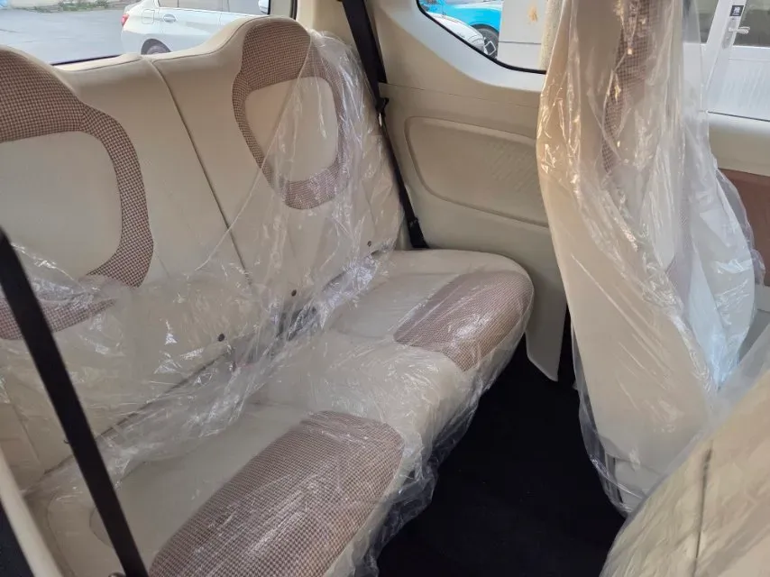 2024 WuLing HongGuang MINI EV BEV 17.3KWH,autocango,china used car exporter,china ev exporter,chinese used car exporter,chinese used ev exporter