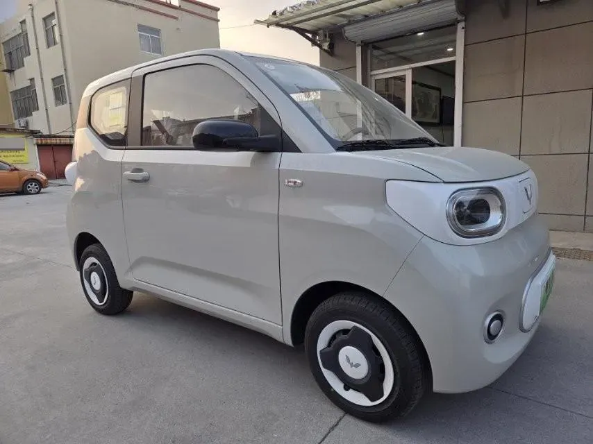 2024 WuLing HongGuang MINI EV BEV 17.3KWH,autocango,china used car exporter,china ev exporter,chinese used car exporter,chinese used ev exporter