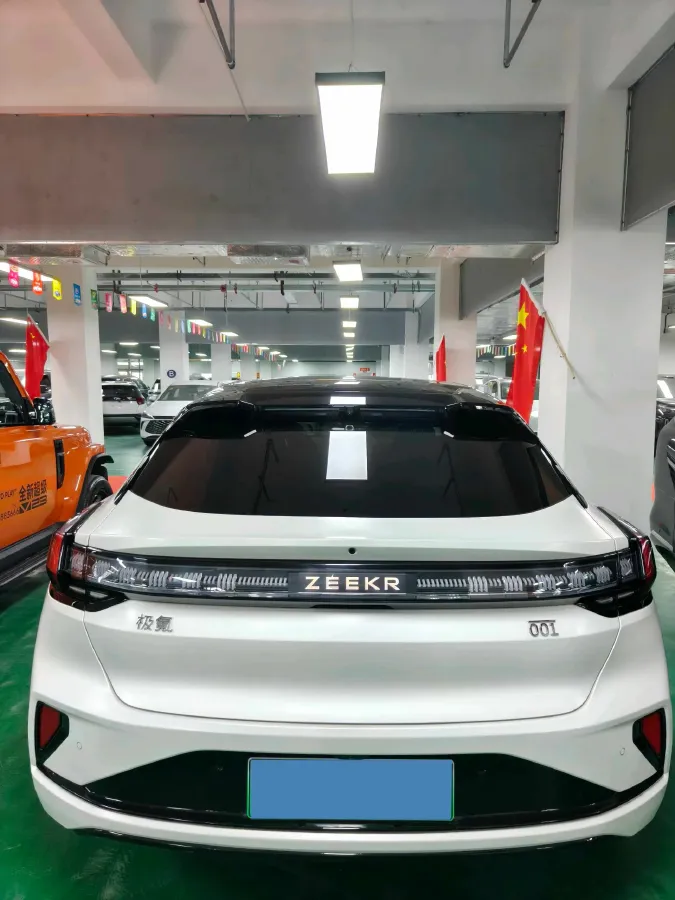 2025 Zeekr 001 BEV 100KWH,autocango,china used car exporter,china ev exporter,chinese used car exporter,chinese used ev exporter