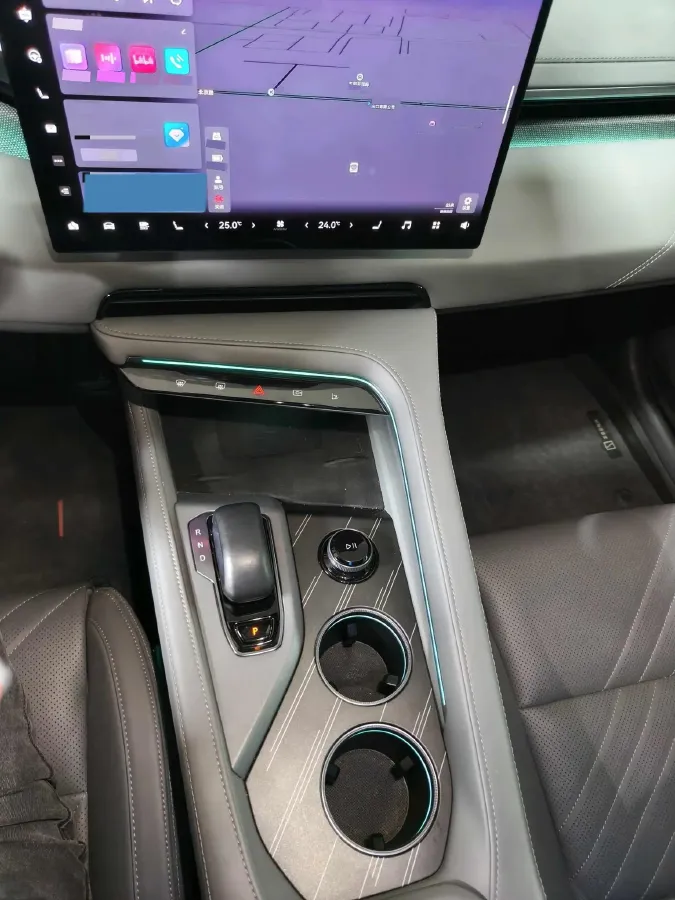 2025 Zeekr 001 BEV 100KWH,autocango,china used car exporter,china ev exporter,chinese used car exporter,chinese used ev exporter