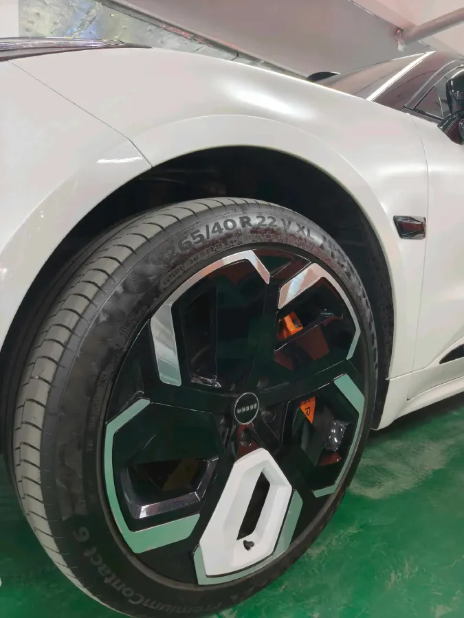 2025 Zeekr 001 BEV 100KWH,autocango,china used car exporter,china ev exporter,chinese used car exporter,chinese used ev exporter