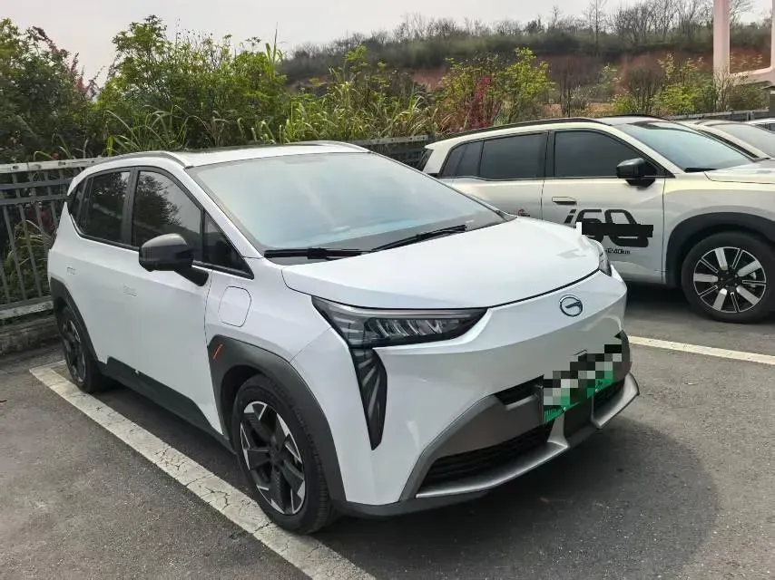 2022 Geely Okavango 1.8T 184HP L4 7DCT,autocango,china used car exporter,china ev exporter,chinese used car exporter,chinese used ev exporter