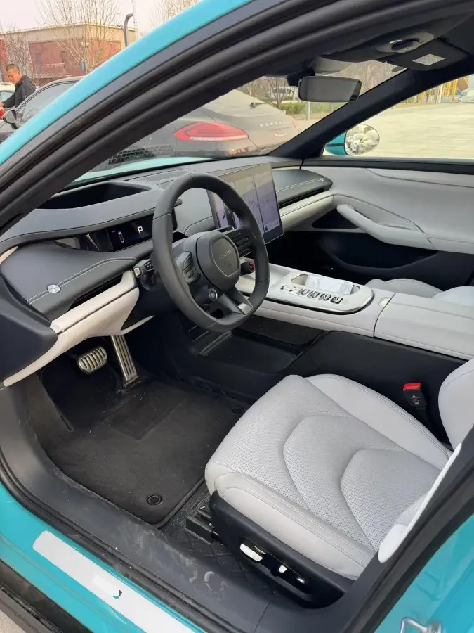 2024 MI SU7 BEV 101KWH,autocango,china used car exporter,china ev exporter,chinese used car exporter,chinese used ev exporter