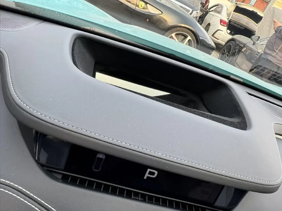 2024 MI SU7 BEV 101KWH,autocango,china used car exporter,china ev exporter,chinese used car exporter,chinese used ev exporter