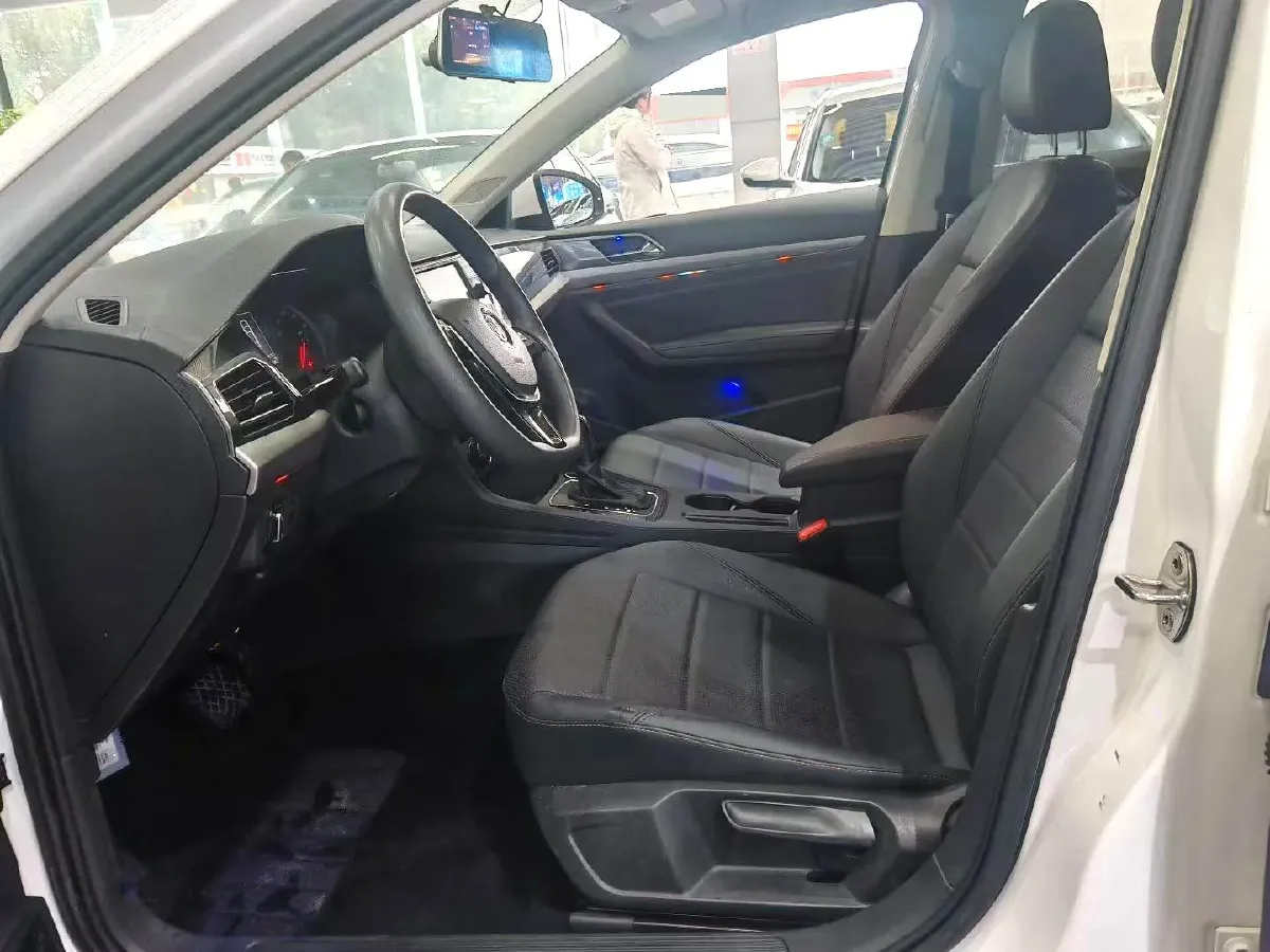 2019 Volkswagen Lavida 1.5L 113HP L4 6AT,autocango,china used car exporter,china ev exporter,chinese used car exporter,chinese used ev exporter