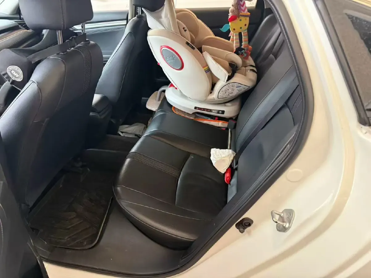 2019 Honda Civic 1.0T 125HP L3 CVT,autocango,china used car exporter,china ev exporter,chinese used car exporter,chinese used ev exporter