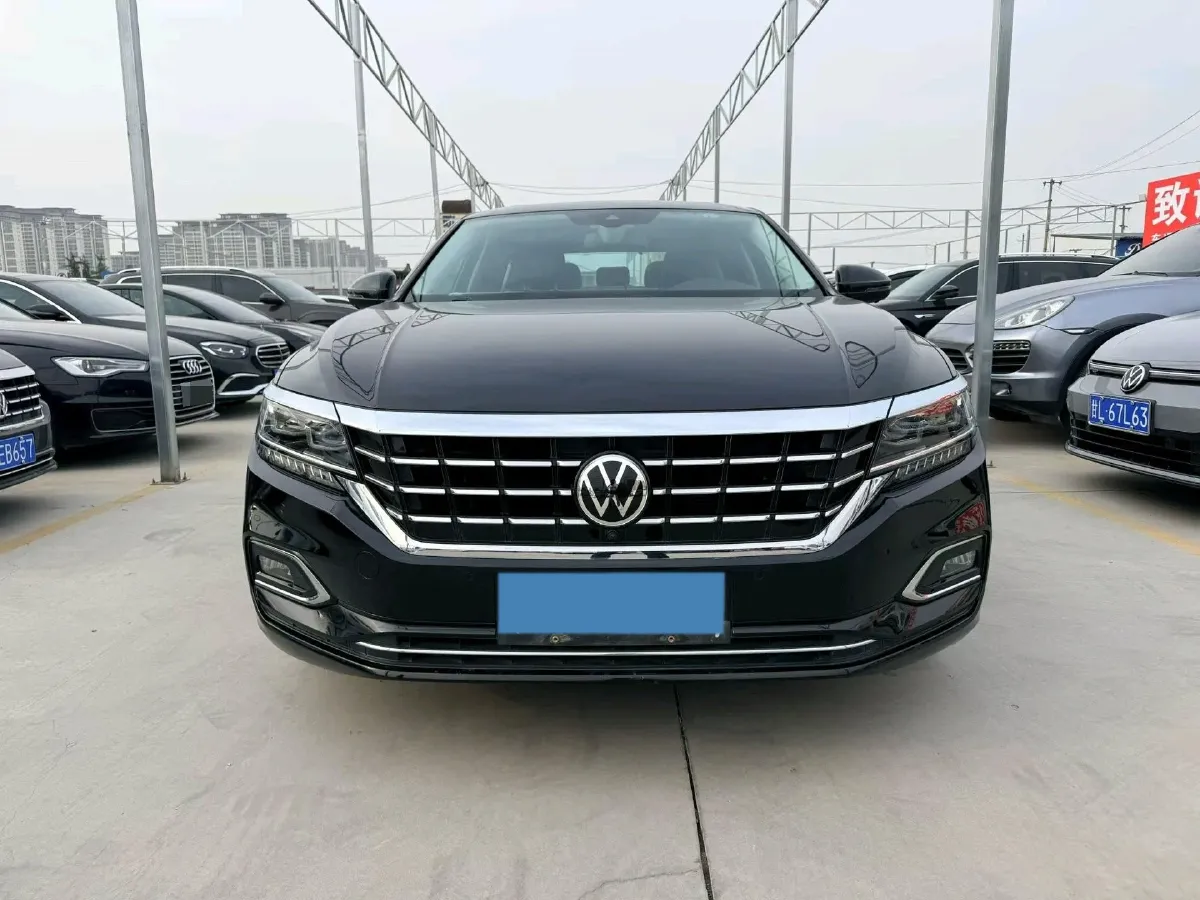 2019 Volkswagen Passat 2.0T 186HP L4 7DCT,autocango,china used car exporter,china ev exporter,chinese used car exporter,chinese used ev exporter