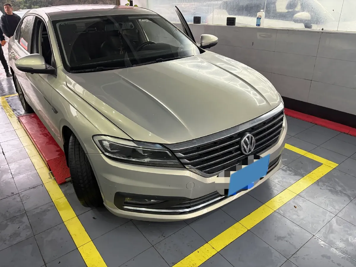 2019 Volkswagen Sagitar 1.2T 116HP L4 7DCT,autocango,china used car exporter,china ev exporter,chinese used car exporter,chinese used ev exporter
