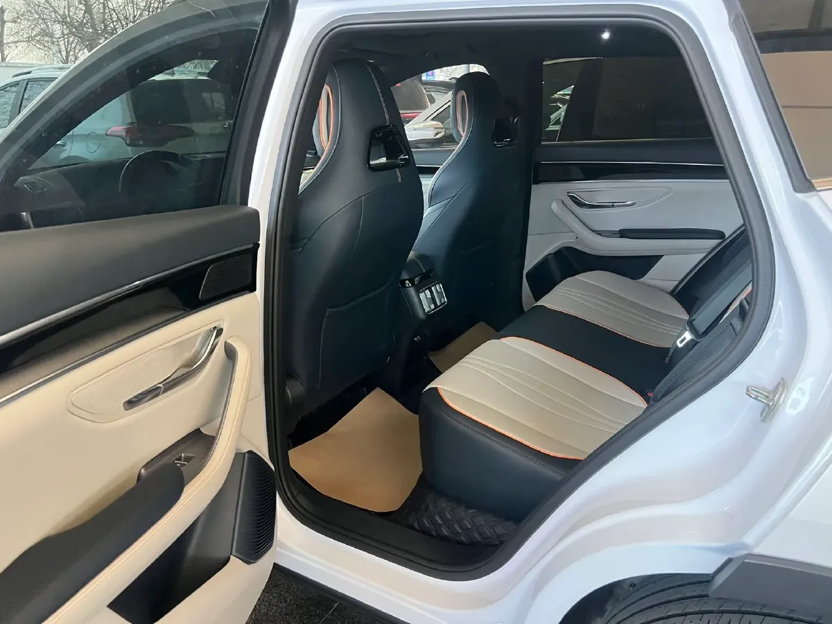 2024 BYD Song Plus 1.5L 110HP L4 E-CVT PHEV 18.3KWH,autocango,china used car exporter,china ev exporter,chinese used car exporter,chinese used ev exporter