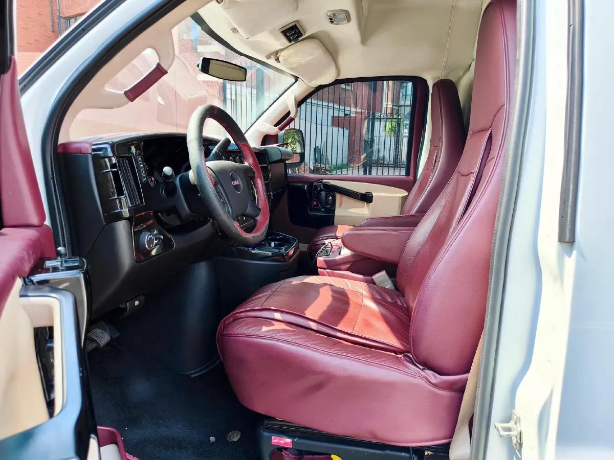 2014 GMC SAVANA 5.3L 314HP V8 4AT,autocango,china used car exporter,china ev exporter,chinese used car exporter,chinese used ev exporter