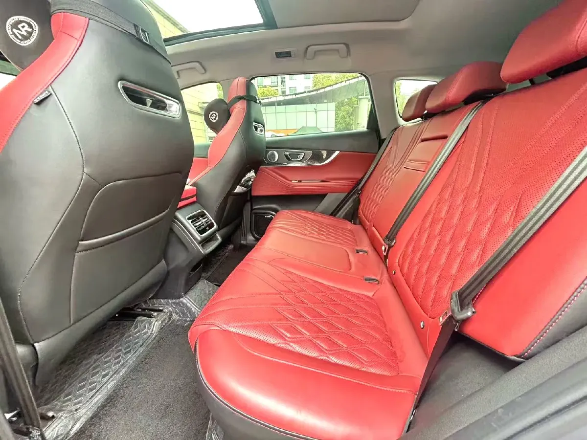 2023 Chery Tiggo 7 Plus 1.6T 197HP L4 7DCT,autocango,china used car exporter,china ev exporter,chinese used car exporter,chinese used ev exporter