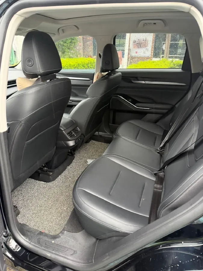 2022 Haval H6 1.5T 184HP L4 7DCT,autocango,china used car exporter,china ev exporter,chinese used car exporter,chinese used ev exporter