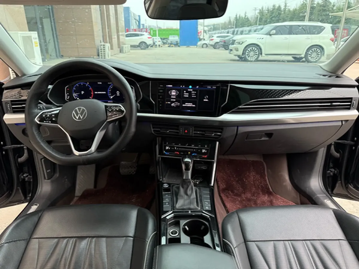 2023 Volkswagen Passat 2.0T 186HP L4 7DCT,autocango,china used car exporter,china ev exporter,chinese used car exporter,chinese used ev exporter