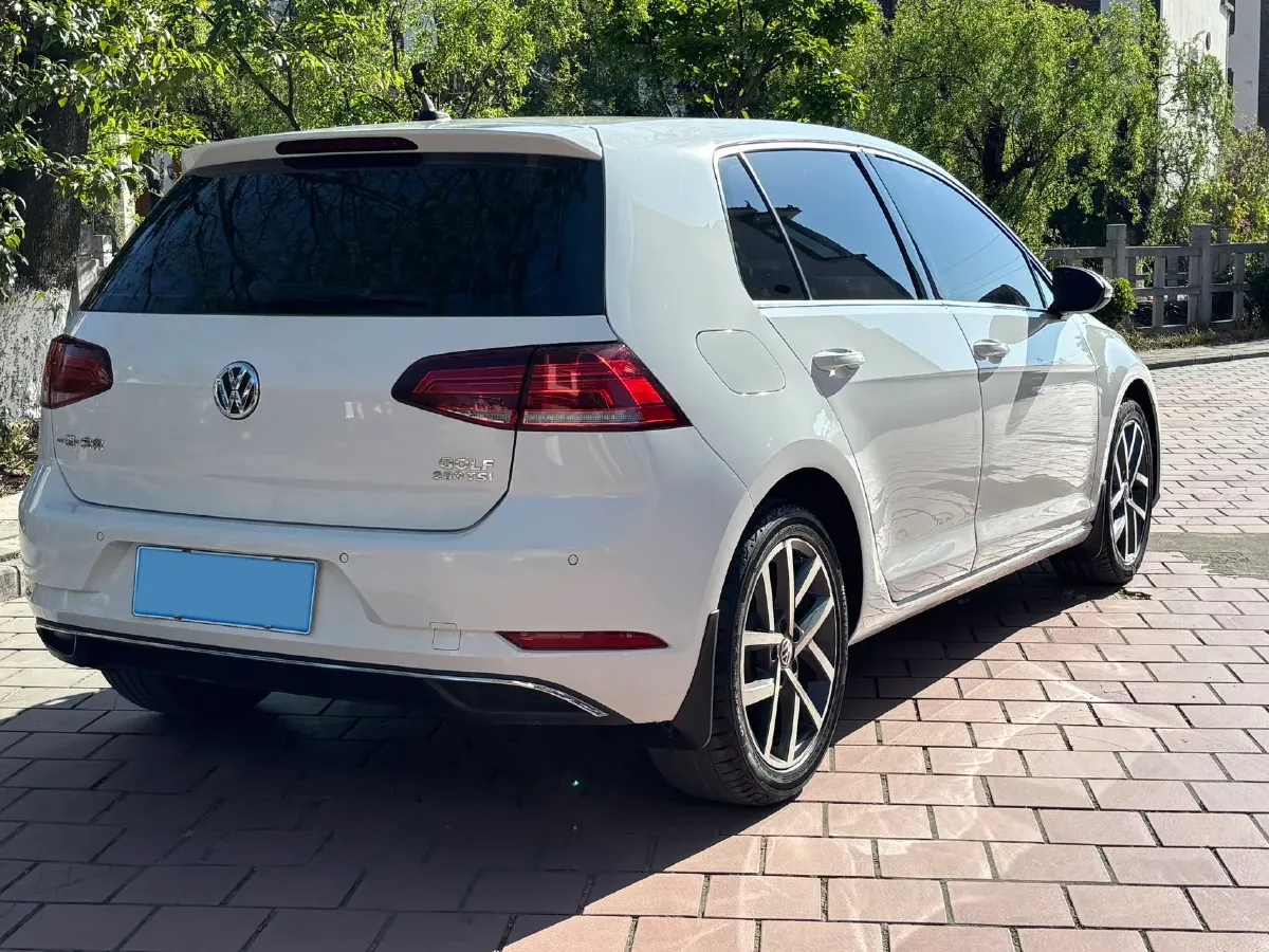 2020 Volkswagen Golf 1.4T 150HP L4 7DCT,autocango,china used car exporter,china ev exporter,chinese used car exporter,chinese used ev exporter