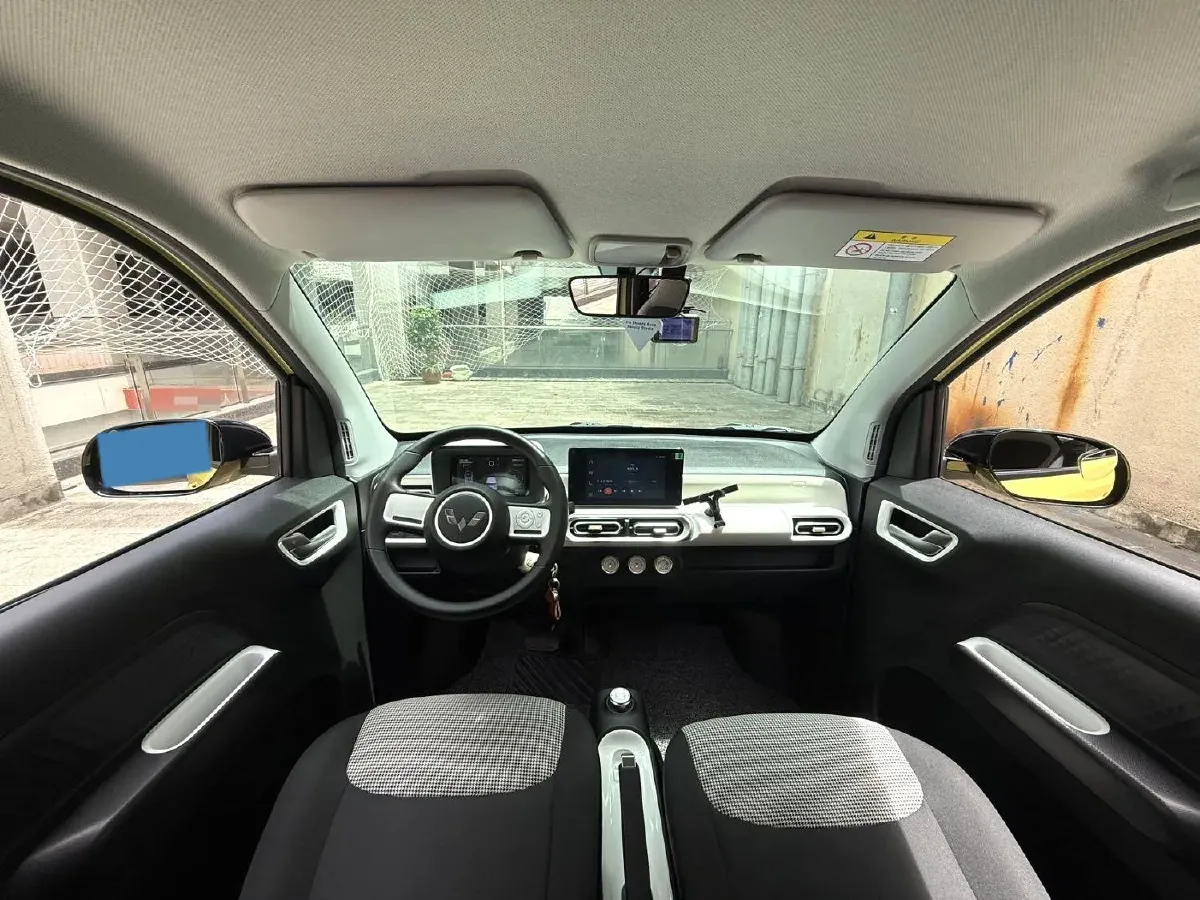 2024 WuLing HongGuang MINI EV BEV 17.3KWH,autocango,china used car exporter,china ev exporter,chinese used car exporter,chinese used ev exporter