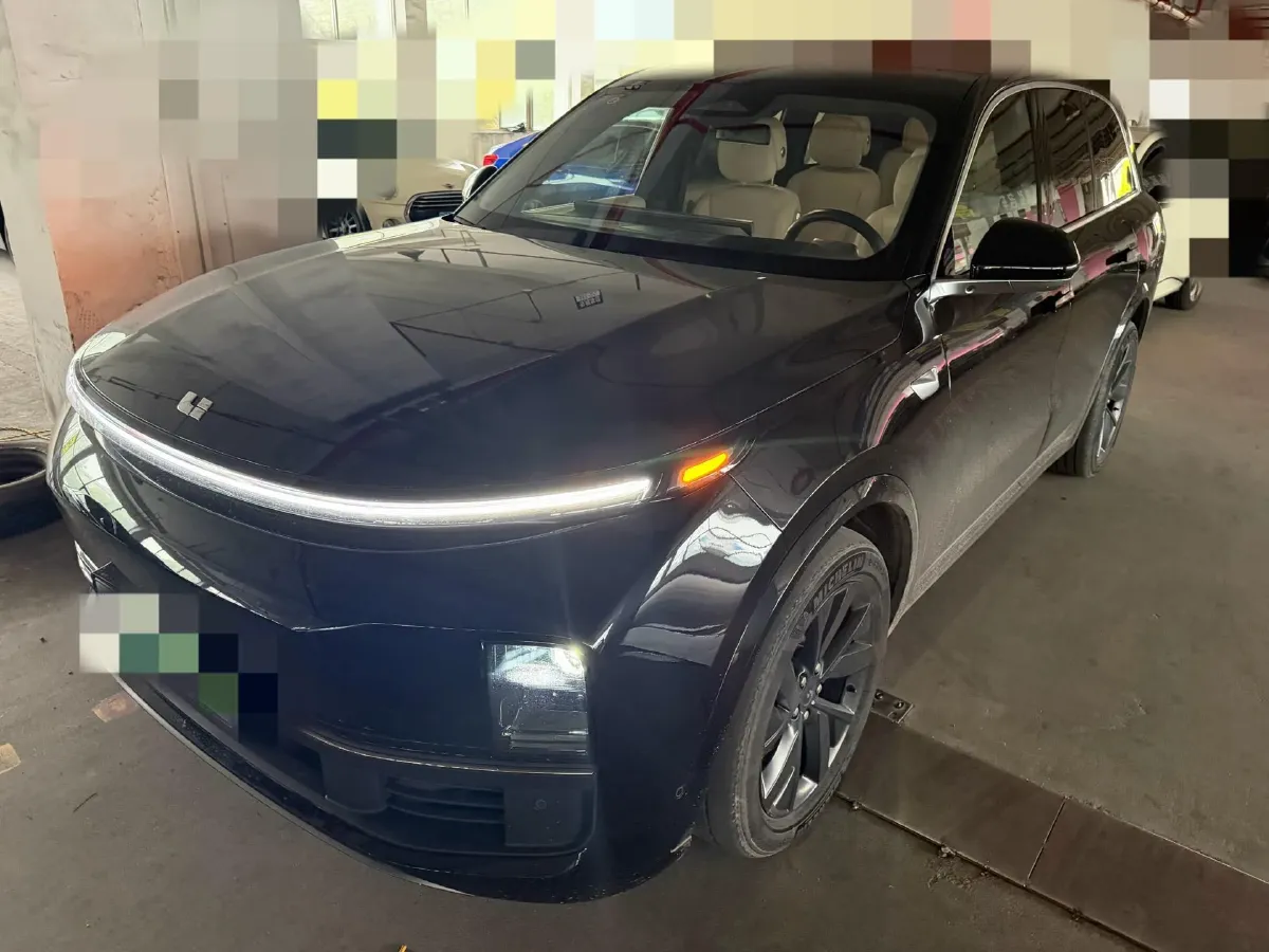 2023 Li L7 Range Extended 154HP REEV 40.9KWH,autocango,china used car exporter,china ev exporter,chinese used car exporter,chinese used ev exporter